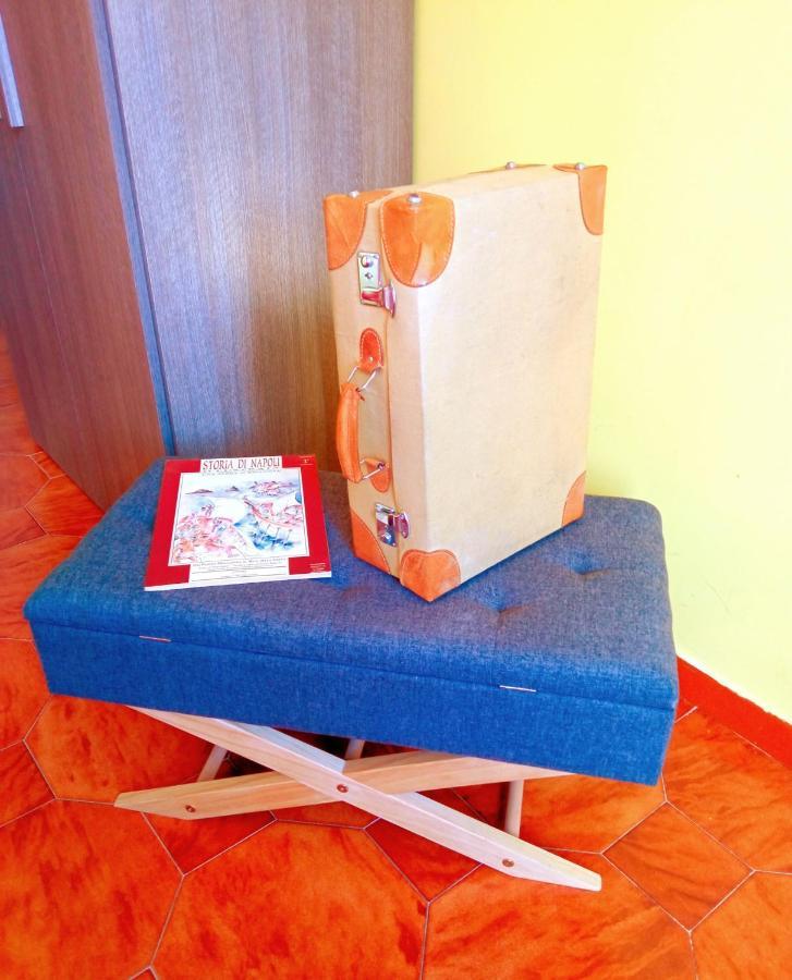 Non Ci Resta Che Napoli Bed & Breakfast Exterior photo