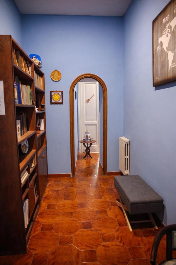Non Ci Resta Che Napoli Bed & Breakfast Exterior photo