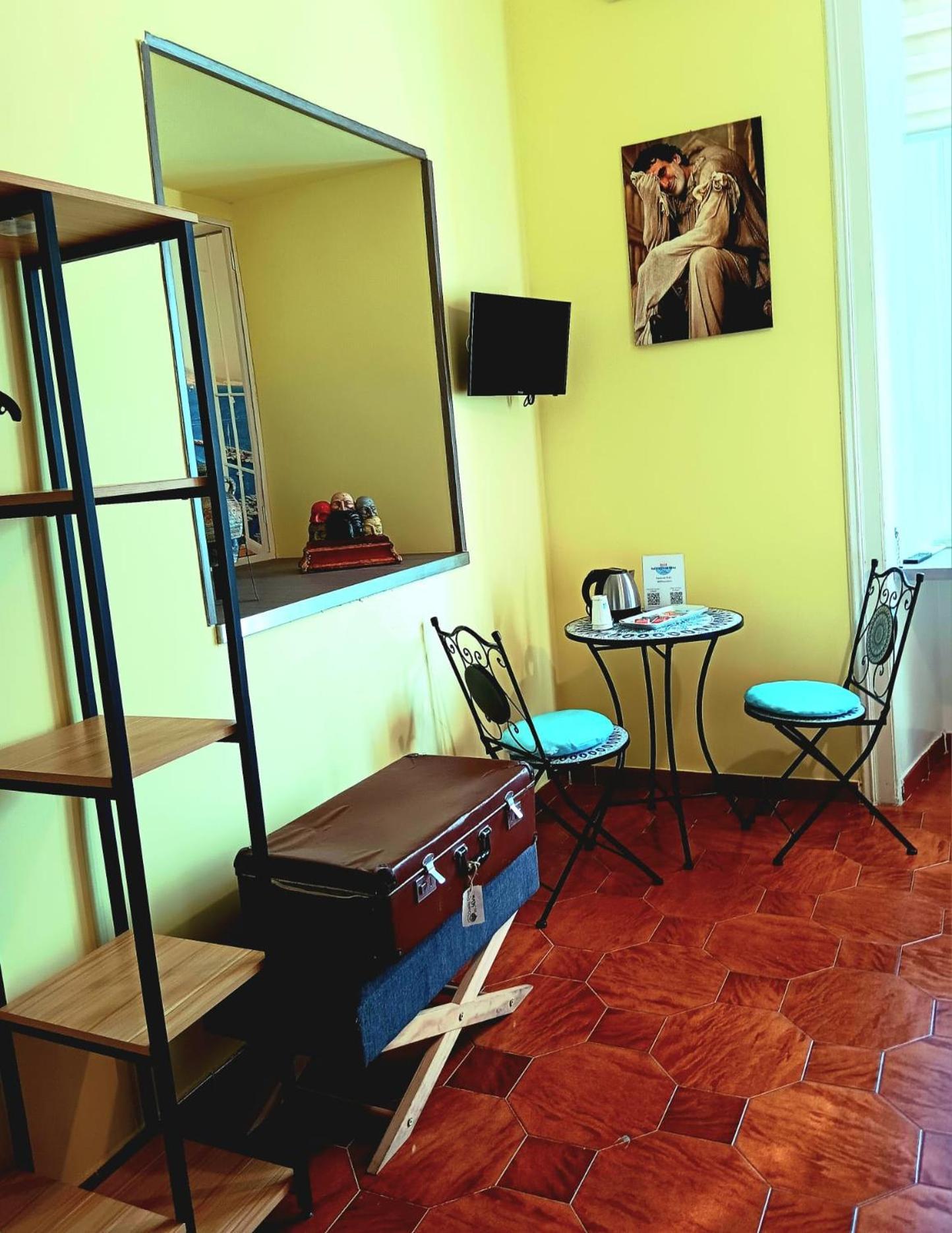 Non Ci Resta Che Napoli Bed & Breakfast Exterior photo